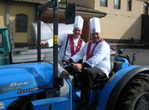 387377_2429522389773_2113520246_n